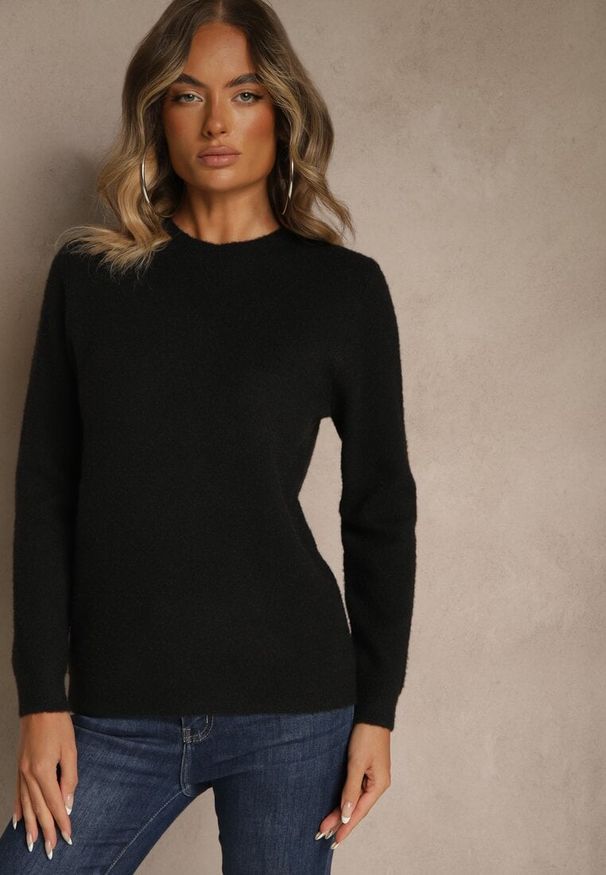 Renee - Czarny Sweter z Wełną ze Ściągaczami Furrive. Kolor: czarny. Materiał: wełna