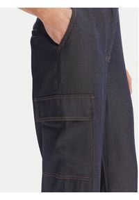 Guess Spodnie materiałowe W6RB65 WL842 Granatowy Regular Fit. Kolor: niebieski. Materiał: syntetyk #5