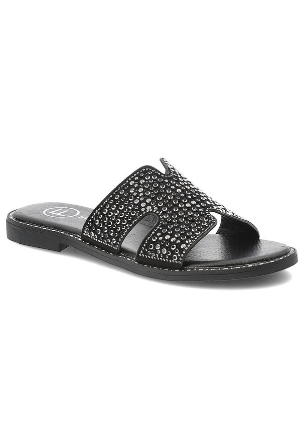 Czarne Klapki Filippo Modne Obuwie Damskie. Okazja: na co dzień. Kolor: czarny. Materiał: materiał. Wzór: aplikacja. Obcas: na płaskiej podeszwie. Styl: elegancki, casual