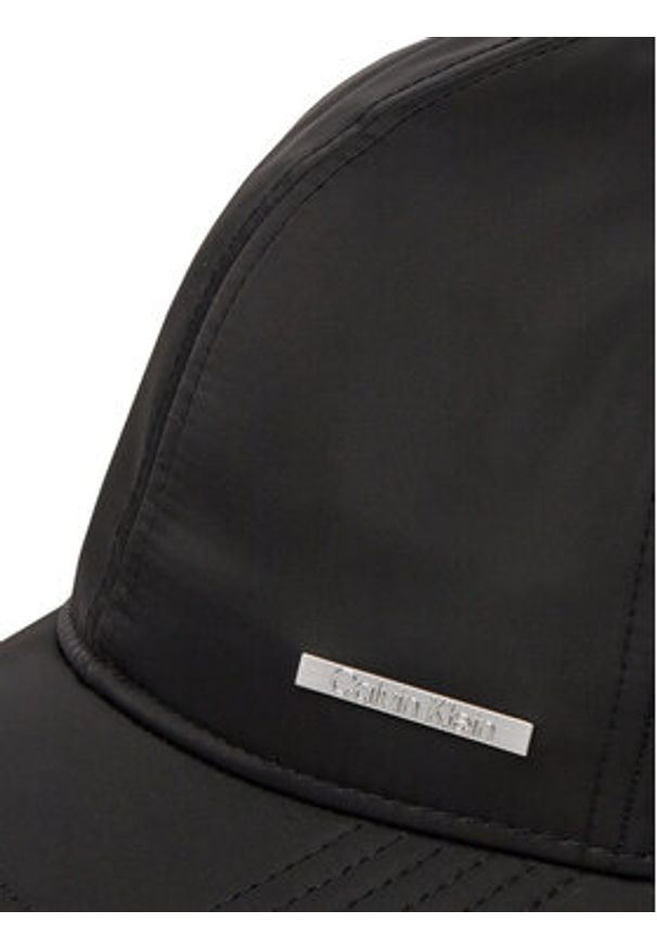 Calvin Klein Czapka z daszkiem LV04D5022G Czarny. Kolor: czarny. Materiał: materiał, poliester
