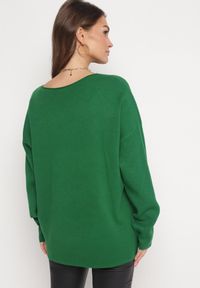 Born2be - Zielony Luźny Sweter z Miękkiej Dzianiny Felilai. Kolor: zielony. Materiał: dzianina. Sezon: jesień, zima #4