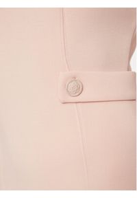Guess Sukienka codzienna W4GK89 K7UW2 Różowy Slim Fit. Okazja: na co dzień. Kolor: różowy. Materiał: wiskoza. Typ sukienki: proste. Styl: casual