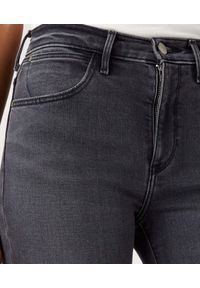 Wrangler - DAMSKIE SPODNIE WRANGLER HIGH SKINNY HEART BREAKER 112345385 #4