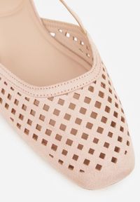 Renee - Różowe Baleriny Slingback z Kwadratowym Noskiem i Ażurową Cholewką Jurria. Okazja: na co dzień. Kolor: różowy. Materiał: jeans. Szerokość cholewki: normalna. Wzór: ażurowy. Styl: casual #7