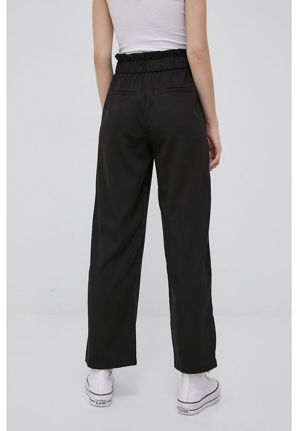 Noisy may - Noisy May spodnie damskie kolor czarny szerokie high waist. Okazja: na co dzień. Stan: podwyższony. Kolor: czarny. Materiał: tkanina. Styl: casual