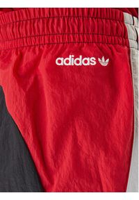 Adidas - adidas Spodnie dresowe Sport Santiago KC9116 Czarny Loose Fit. Kolor: czarny. Materiał: syntetyk #5