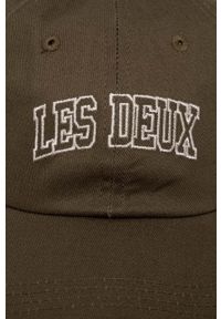 Les Deux czapka z daszkiem bawełniana kolor zielony z aplikacją. Kolor: zielony. Materiał: bawełna. Wzór: aplikacja #3
