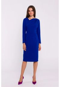 Stylove - Elegancka sukienka ołówkowa z asymetrycznym dekoltem chaber. Typ sukienki: ołówkowe, asymetryczne. Styl: elegancki #3