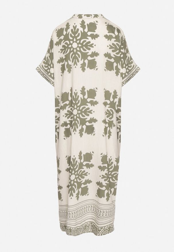 Born2be - Ciemnozielona Sukienka Pudełkowa z Wiskozy z Dekoltem w Serek w Etniczny Wzór Abrellis. Okazja: na spacer, na co dzień. Typ kołnierza: dekolt w serek. Kolor: zielony. Materiał: wiskoza. Długość rękawa: krótki rękaw. Styl: casual, elegancki