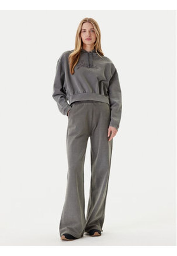 Guess Bluza V5RQ16 KCOS1 Szary Relaxed Fit. Kolor: szary. Materiał: bawełna