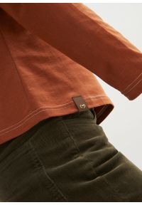 bonprix - Shirt z długim rękawem i ozdobnymi guzikami. Kolor: brązowy. Materiał: bawełna. Długość rękawa: długi rękaw. Długość: długie #2