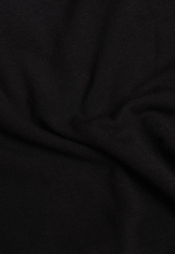 Born2be - Czarny Dopasowany Top Bez Rękawów z Wiskozy z Kwadratowym Dekoltem Madu. Okazja: na spacer. Typ kołnierza: dekolt kwadratowy. Kolor: czarny. Materiał: wiskoza. Długość rękawa: bez rękawów. Sezon: lato. Styl: elegancki, klasyczny