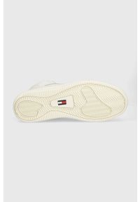 Tommy Jeans sneakersy skórzane TJM BASKET MID LEATHER kolor biały EM0EM01258. Zapięcie: sznurówki. Kolor: biały. Materiał: skóra #2