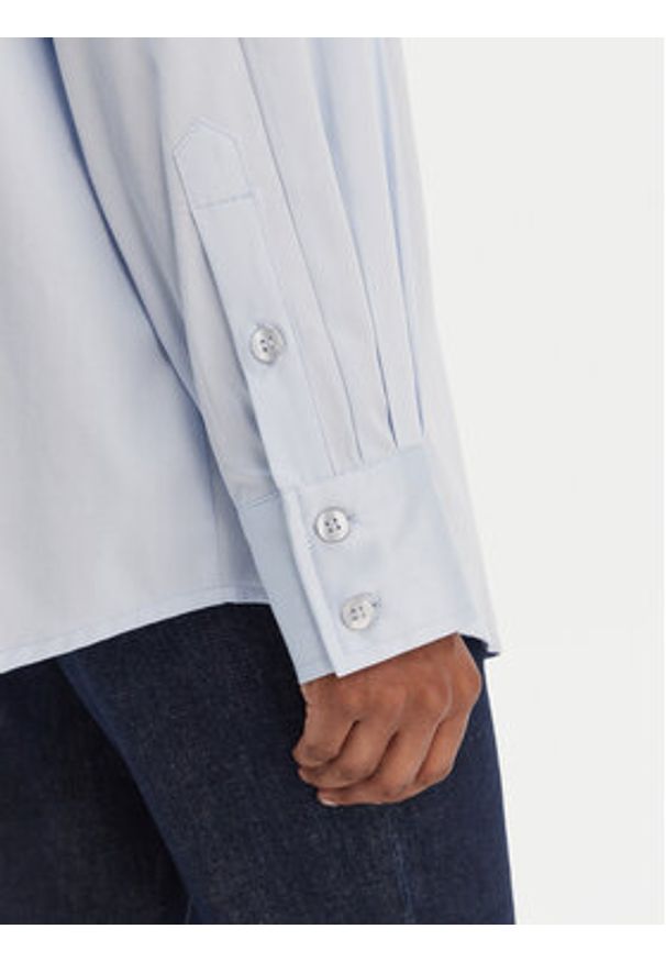 Guess Koszula W6RH57 WAF10 Błękitny Oversize. Kolor: niebieski. Materiał: bawełna