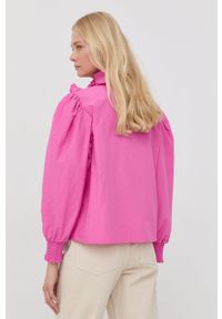 GESTUZ - Gestuz bluzka damska kolor różowy gładka. Okazja: na co dzień. Kolor: różowy. Materiał: tkanina, bawełna. Długość rękawa: długi rękaw. Długość: długie. Wzór: gładki. Styl: casual #3