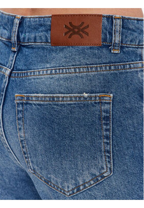 United Colors of Benetton - United Colors Of Benetton Jeansy 49BTDF02Z Niebieski Cropped Fit. Kolor: niebieski