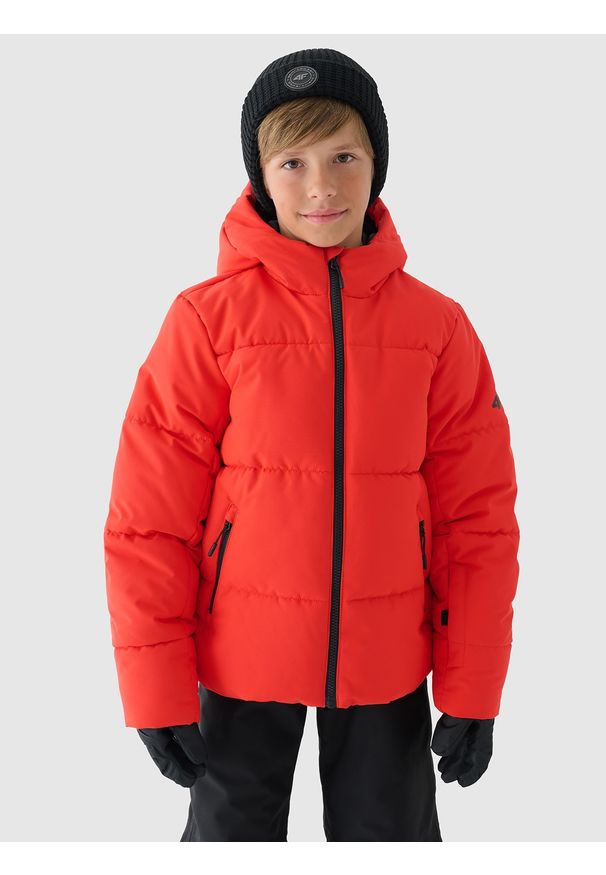 4f - 4F Kurtka narciarska membrana 5000 chłopięca - czerwona 128 (7-8 lat). Okazja: na co dzień. Typ kołnierza: kaptur. Kolor: czerwony. Materiał: materiał, tkanina, dzianina, poliester. Wzór: gładki. Sezon: lato. Styl: sportowy, klasyczny, casual