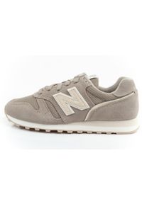 New Balance - Buty na co dzień damskie NEW BALANCE 373 skóra. Okazja: na co dzień. Kolor: beżowy. Materiał: skóra. Model: New Balance 373. Sport: turystyka piesza