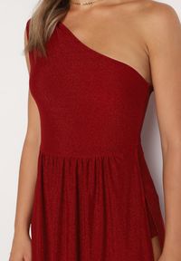 Born2be - Bordowa Asymetryczna Sukienka Maxi z Rozkloszowanym Dołem i Wycięciem z Brokatem Acaisa. Kolor: czerwony. Materiał: wiskoza, materiał. Typ sukienki: asymetryczne. Długość: maxi #6