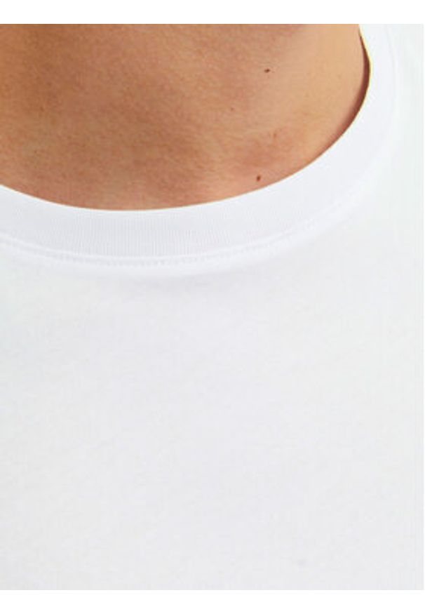 Jack & Jones T-Shirt Corp 12233999 Biały Standard Fit. Kolor: biały. Materiał: bawełna