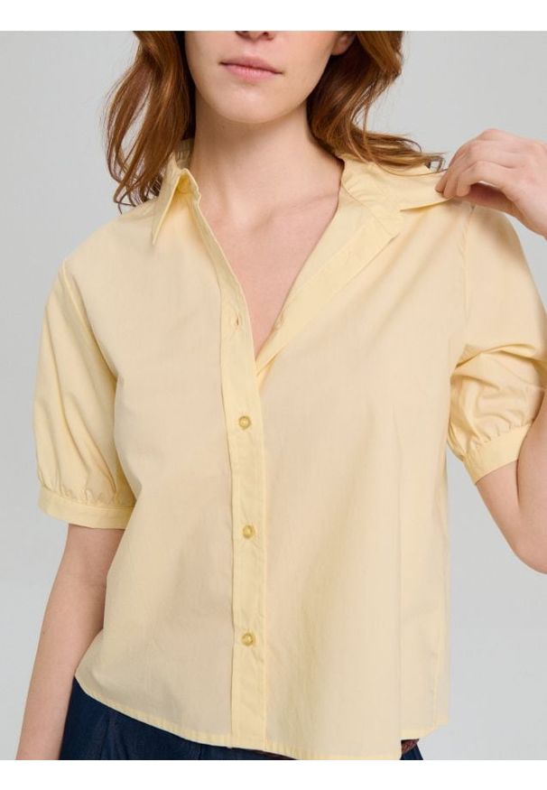 Sinsay - Koszulowa bluzka z bufiastym rękawem - żółty. Kolor: żółty