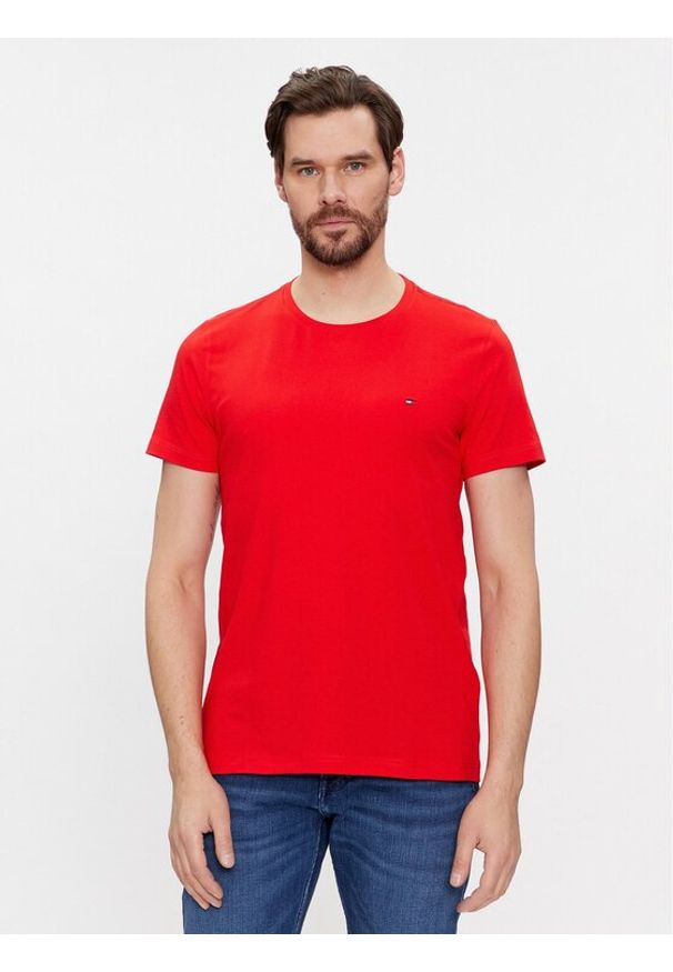 TOMMY HILFIGER - Tommy Hilfiger T-Shirt MW0MW10800 Czerwony Slim Fit. Kolor: czerwony. Materiał: bawełna