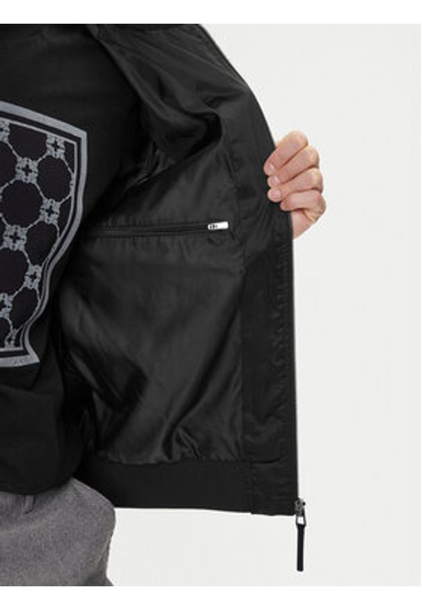 JOOP! Kurtka bomber 17 JO-330Adams 30047548 Czarny Regular Fit. Kolor: czarny. Materiał: syntetyk
