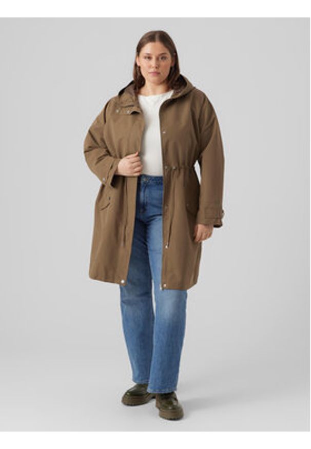 Vero Moda Curve Płaszcz przejściowy 10287156 Brązowy Regular Fit. Kolor: brązowy. Materiał: syntetyk