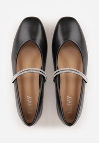 Born2be - Czarne Wsuwane Balerinki z Ozdobnym Paskiem z Cyrkoniami Rola. Okazja: na co dzień. Zapięcie: bez zapięcia. Kolor: czarny. Wzór: aplikacja. Styl: casual, elegancki, klasyczny #6