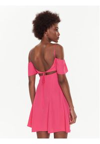 Calvin Klein Jeans Sukienka letnia J20J221073 Różowy Regular Fit. Kolor: różowy. Materiał: wiskoza. Sezon: lato