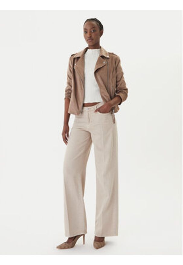 Guess Kurtka przejściowa W6GL10 W1968 Brązowy Regular Fit. Kolor: brązowy. Materiał: syntetyk