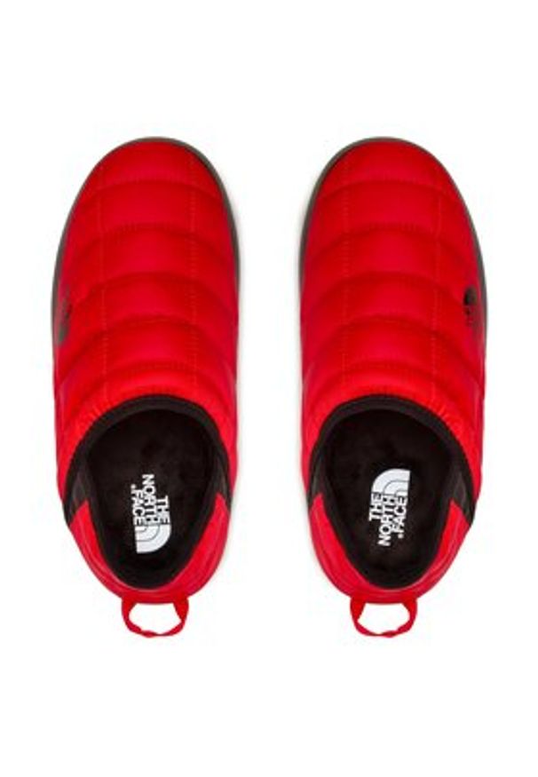 The North Face Kapcie Thermoball Traction Mule V NF0A3UZNKZ31-070 Czerwony. Kolor: czerwony. Materiał: materiał