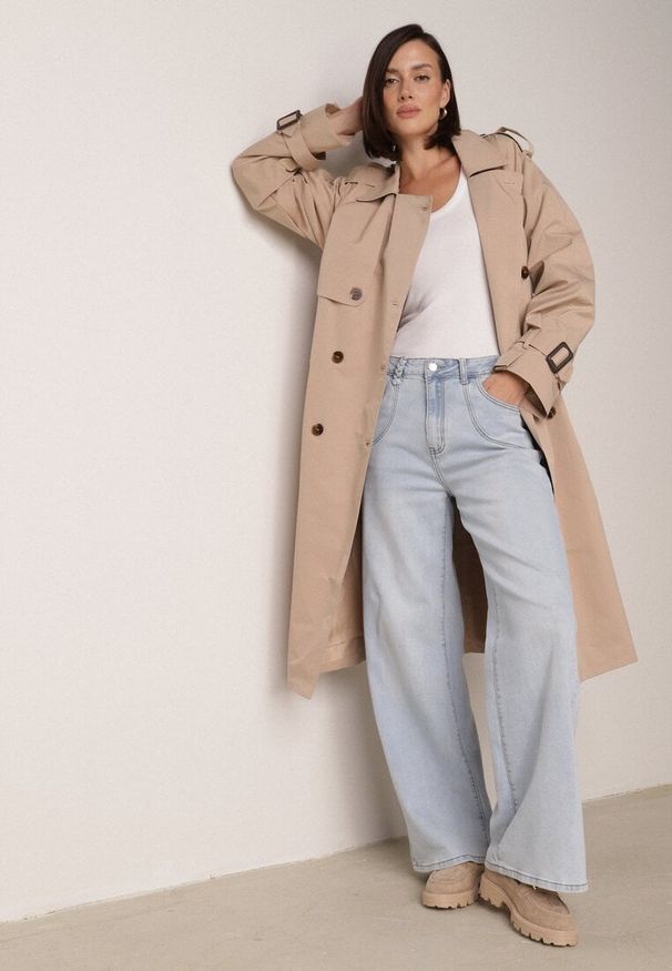 Born2be - Niebieskie Szerokie Jeansy z Wysokim Stanem Przeszyciami i Imitacją Kieszeni Tanila. Okazja: na co dzień, na spotkanie biznesowe, do pracy. Stan: podwyższony. Kolor: niebieski. Styl: casual, biznesowy, elegancki, klasyczny