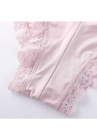 Intica - Majtki z koronką i wycięciem na specjalne okazje Kantha. Kolor: czarny. Materiał: koronka. Wzór: koronka #5