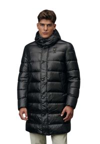 Blauer USA - BLAUER Czarna długa kurtka męska Carver Raincoat Long Jackets. Kolor: czarny. Materiał: poliamid, puch. Długość: długie #6