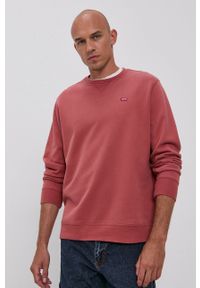Levi's® - Levi's Bluza męska kolor różowy gładka. Okazja: na spotkanie biznesowe, na co dzień. Kolor: różowy. Materiał: dzianina. Wzór: gładki. Styl: biznesowy, casual #1