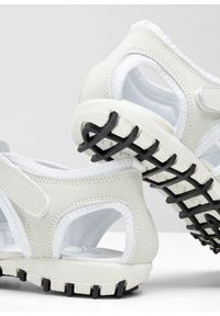 bonprix - Sandały. Zapięcie: pasek. Kolor: biały. Materiał: guma #2