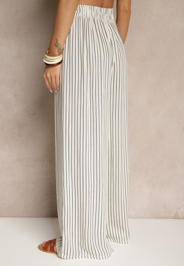 Renee - Biało-Niebieskie Szerokie Spodnie High Waist w Paski z Bawełny Silorea. Okazja: na co dzień. Stan: podwyższony. Kolor: biały. Materiał: bawełna. Wzór: paski. Styl: elegancki, casual