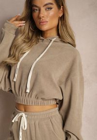 Renee - Ciemnobeżowy Komplet Dresowy z Dodatkiem Bawełny Spodnie z Gumką w Pasie i Bluza z Kapturem Hasaria. Kolor: beżowy. Materiał: bawełna, dresówka
