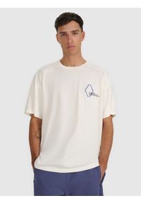 4f - 4F T-shirt oversize z nadrukiem męski - beżowy M. Okazja: na co dzień. Kolor: beżowy. Materiał: bawełna. Długość: długie. Wzór: nadruk. Styl: casual #1