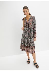 bonprix - Sukienka tunikowa z lejącej wiskozy, petite. Typ kołnierza: typu henley. Kolekcja: petite. Kolor: czarny. Materiał: wiskoza. Wzór: nadruk #1
