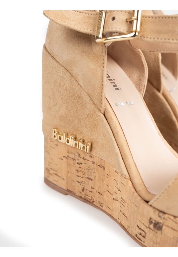 Baldinini Sandały | DE0321P80CA | Kobieta | Beżowy. Nosek buta: okrągły. Kolor: beżowy. Materiał: skóra. Obcas: na koturnie