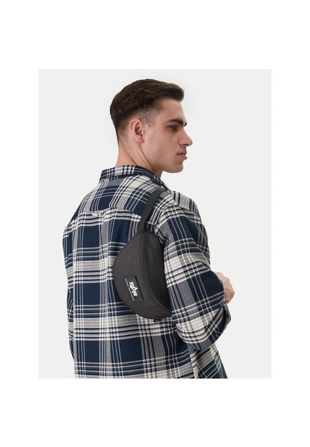 Nerka Alpha Industries. Kolor: czarny. Wzór: nadruk