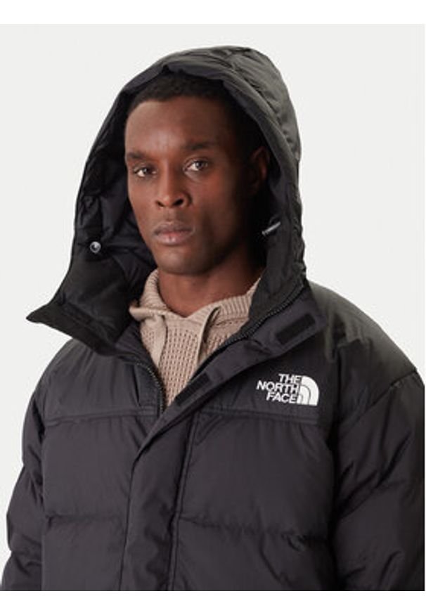 The North Face Kurtka puchowa Nuptse NF0A832J Czarny Loose Fit. Kolor: czarny. Materiał: syntetyk