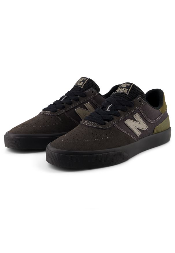 Buty męskie New Balance Numeric NM272DOP – czarne. Kolor: czarny. Materiał: zamsz, dresówka. Szerokość cholewki: normalna. Sport: skateboard