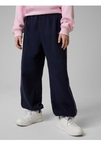 4f - 4F Spodnie dresowe joggery dziewczęce - granatowe 146/152 (10-12 lat). Okazja: na co dzień, na spacer, na uczelnię. Stan: podwyższony. Kolor: niebieski. Materiał: dresówka. Sezon: lato. Styl: casual #2
