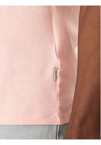 Guess Jeans T-Shirt M4YI52 K8HM0 Różowy Regular Fit. Kolor: różowy. Materiał: bawełna #5