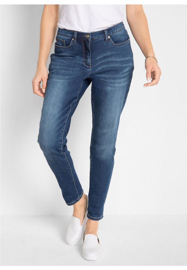 Dżinsy ze stretchem Boyfriend z wygodnym paskiem bonprix niebieski denim. Kolor: niebieski