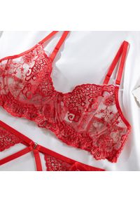 Intica - Komplet bielizny z koronką na romantyczne wieczory Vitia. Kolor: czerwony. Materiał: koronka. Wzór: koronka #7
