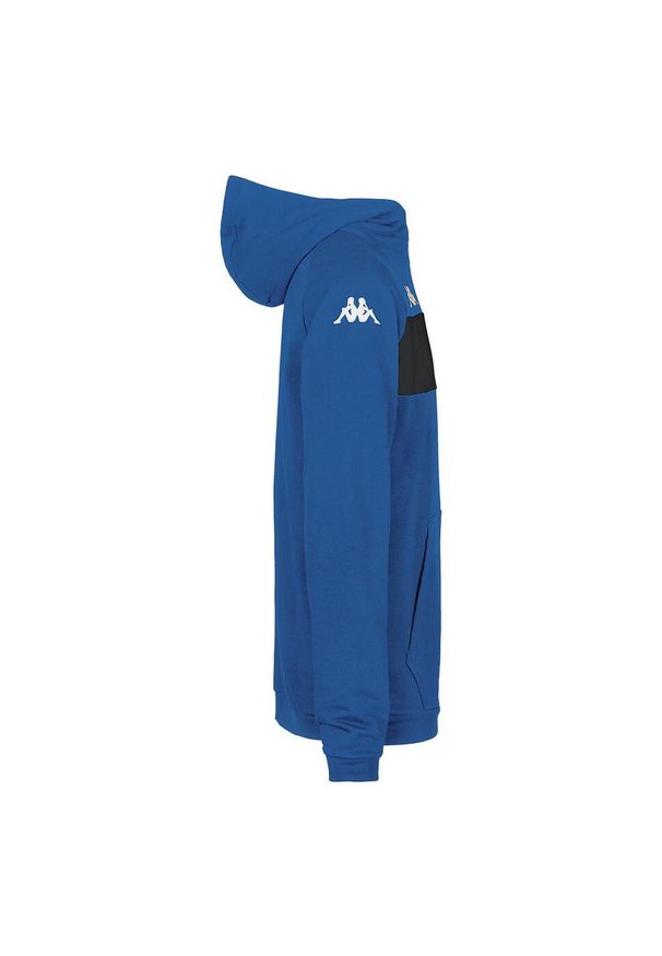 Bluza z kapturem dla dzieci Kappa Daccio. Typ kołnierza: kaptur. Kolor: czarny, niebieski, wielokolorowy. Wzór: kolorowy. Sport: fitness, joga i pilates